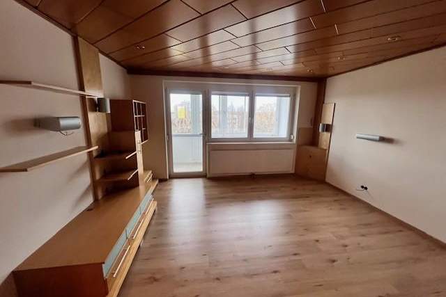 Renovierte 3- Zimmer Eigentumswohnung im 4. Liftstock, Wohnung-kauf, 279.000,€, 2460 Bruck an der Leitha