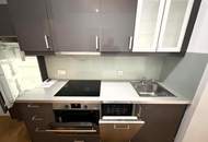 Modernisierte Altbauwhg nähe AKH // Modernized apartment near AKH //