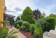 Charmantes Einfamilienhaus mit Einliegerwohnung, Garten und Garage – vielseitig nutzbar