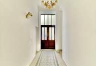 Möglichkeit zur Zusammenlegung im Altbau mit Eigengarten! Zwischen Rochusmarkt und Kardinal Nagl- Platz!