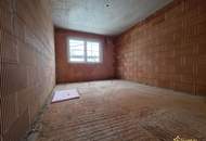 AKTION verlängert: ALLEINEIGENTUM. GERÄUMIGES ZIEGEHAUS MIT 4 ZIMMER, TAGSLICHT-BAD, 2 WC's UND VIELEN EXTRAS!