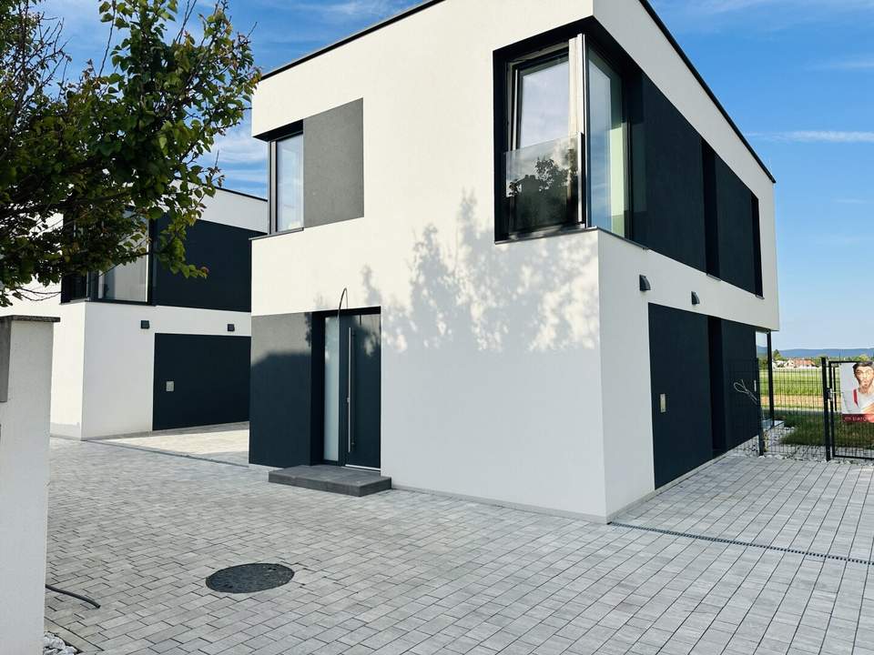 ! FRÜHJAHRSAKTION ! Einfamilienhaus in Ruhelage mit Top Qualität Belagsfertig mit Wärmepumpenheizung und fertiger Elektrik