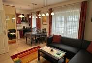 Schlüssel drehen &amp; losleben – Stilvolles Ein-/Mehrfamilienhaus mit Garten, Vollmöbliert in Groß-Enzersdorf