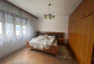 Sanierungsbedürftiges Einfamilienhaus mit viel Potenzial in ruhiger Siedlungslage in Kemeten