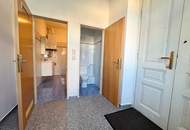 ENTZÜCKENDE MAISONETTE MIT TERRASSE IM KLASSISCHEN ALTBAU