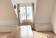 Charmantes Penthouse mit 360° Panoramaterrasse im Servitenviertel!