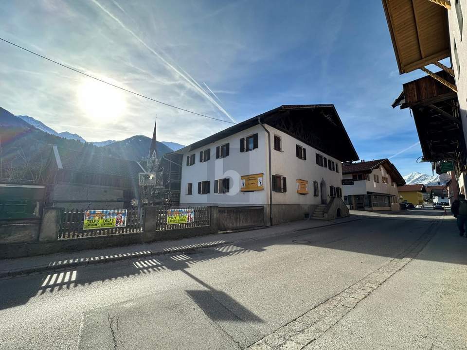 SONNIGES GRUNDSTÜCK MIT ÜBER 1.000 M² MITTEN IN INZING ? VOLL ERSCHLOSSEN