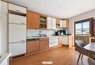 4-Zimmerwohnung mit Gartenanteil, Garage, Keller und Lager!