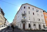 Schöne, sanierte 2-Zimmer-Altbauwohnung in ruhiger Nebenstraße