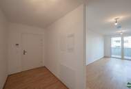 Helle und moderne 3-Zimmer Wohnung mit Loggia