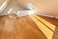 Lebensqualität pur im Dachgeschoss mit Terrasse und Garten! 4 Zimmer + Hochwertige Materialien + Viel Grün und Ruhe + Toller Blick! Ihr Rückzugsort mit WOW-Effekt!