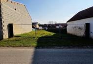 Ruhiges Baugrundstück im Ortszentrum von Guntersdorf mit kleinem Abbruchhaus!