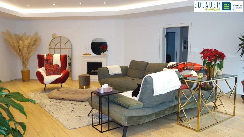 Exklusives Penthouse mit Eigengarten und Schwimmteich!