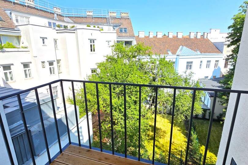 Grün soweit das Auge reicht - Ihr Ruhepol im 18.Bezirk! TOP saniert + Hofseitiger Balkon + Viel Grün + Viel Lebensqualität + Absolute Ruhelage + Ideale Raumaufteilung! Besser geht´s nicht! Nicht lange zögern..., Wohnung-kauf, 580.000,€, 1180 Wien 18., Währing