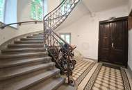 2-Zimmer-Altbauwohnung nahe U1 | Balkon vorübergehend bewilligt