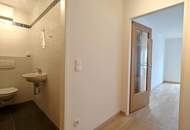 HOFSEITIGE 2-ZIMMER BALKONWOHNUNG
