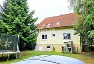 Lichtdurchflutetes, familienfreundliches Traumhaus: 4 Schlafzimmer, Pool, Sauna und Gartenidylle