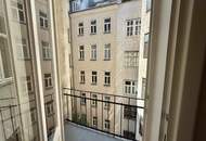 Klassicher Stilaltbau am Naschmarkt