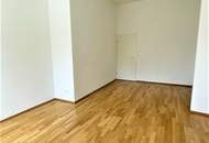 BERNHARDTSTALGASSE, unbefristete 96 m2 Altbau, Wohnküche, 3 Zimmer, Komplettküche, Wannenbad, gefördert, WG-geeignet