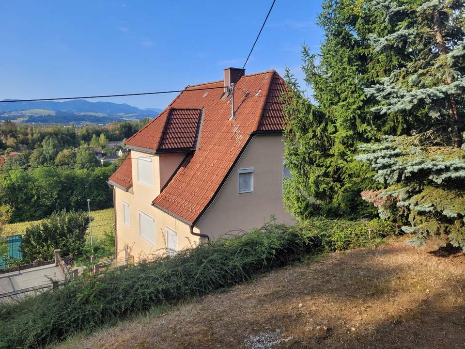 Schmuckstück in Aussichtslage