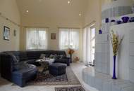 "Exklusives Einfamilienhaus mit Pool!"