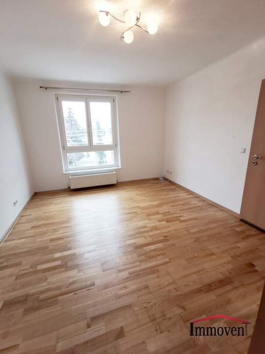 Helle 2-Zimmerwohnung mit Balkon in den Innenhof! (Mietbeginn 01.09.2026)