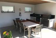 Exklusive Villa mit Pool, PV-Anlage & 4 Garagen in hochwertiger Massivbauweise (Provisionsfrei)