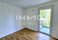 Provisionsfrei: Dachgeschoßwohnung mit 2 Zimmern, Grünblick und Ruhelage