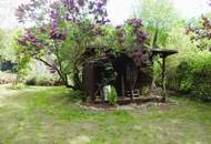 SCHMUCKES LANDHAUS MIT UNEINSEHBAREN GARTEN IN SCHÖNER, SONNIGER LAGE!