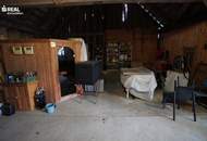 Liebevolles Landhaus mit Nebengebäude und riesigem Nutzgarten