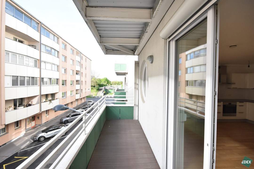 Schöne 2-Zimmer-Wohnung mit Loggia in Donaunähe