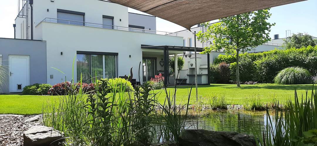 Repräsentatives Niedrigenergiehaus (Provisionsfrei)