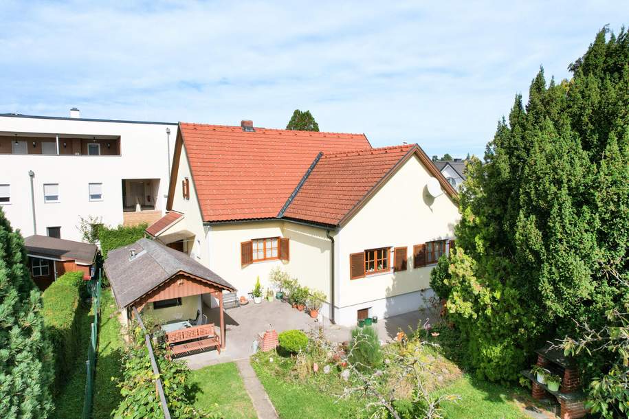 Preis-Leistungs-Hit! Großzügiges Eigenheim mit riesigem Potenzial auf traumhaftem Grundstück, Haus-kauf, 449.000,€, 8052 Graz(Stadt)