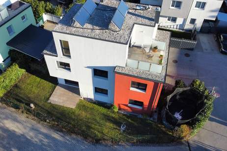 Modernes Familienhaus (2019) mit 6 Zimmern, Wohnkeller, Dachterrasse, Garten und 2 Stellplätzen, Haus-kauf, 849.000,€, 2351 Mödling