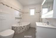 Voll unterkellertes Zweifamilienhaus mit Garten, Carport &amp; Garage in sonniger Zentrumslage von Bad Hall!