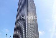 City-Studio im DC Tower 2 mit 10 m² Loggia und Fernblick