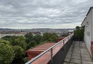 1040! 4 Zimmer Dachgeschoss-Wohnung mit ca. 32 m² großer Terrasse mit traumhaften Fernblick