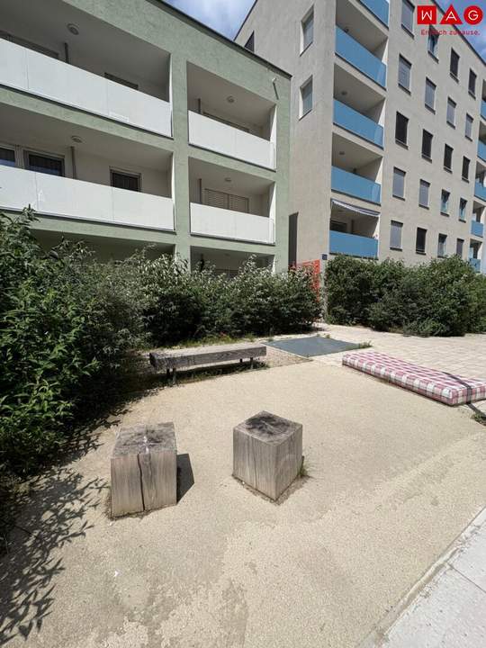 com22PLUS - Attraktiv geförderte Mietwohnung mit DECKENKÜHLUNG und Loggia mit Blick ins Grüne
