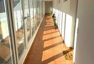 KEINE SCHRÄGEN !!! - Die Wohnfläche ist voll nutzbar + 1 Gartenterrasse (ca. 100 m²) + 5 Terrassen (ca. 50 m²) + 1 Garagenplatz im Eigentum