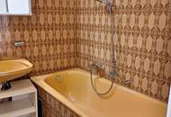 Großzügige 3 Zimmer Loggia Wohnung, ideal für WG s oder Familien
