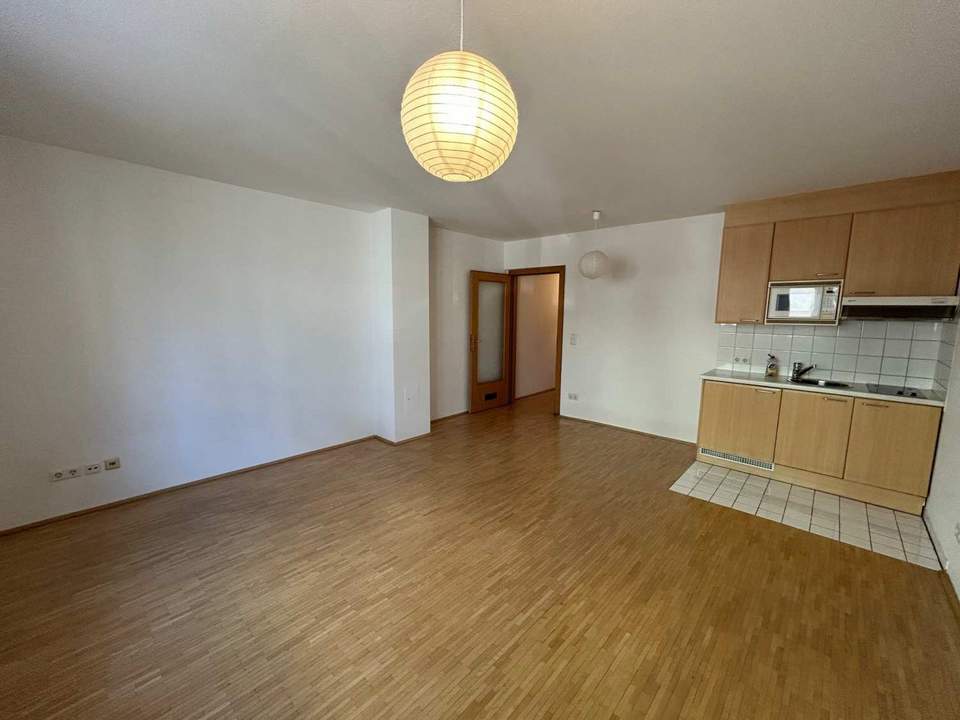 Singlewohnung in zentraler Lage des 18. Beziks nächst AKH und Kreuzgasse