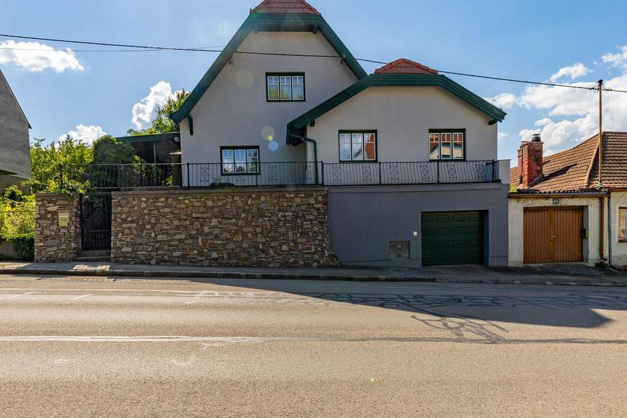 Sonniges Familienhaus in erhöhter Lage – Stadthaus mit Garten und Terrassen in Hollabrunn!, Haus-kauf, 479.000,€, 2020 Hollabrunn