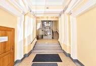 WIEN (ER-)LEBEN | Topsanierte Stilaltbauwohnung bei der alten Börse | 4 Zimmer (davon 2 hofseitig) &amp; 2 Bäder | ab sofort