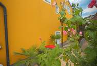 Charmantes Einfamilienhaus mit Einliegerwohnung, Garten und Garage – vielseitig nutzbar