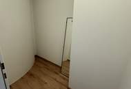 Avantgarde mit Garten, Terrasse, 6 Zimmer plus Keller