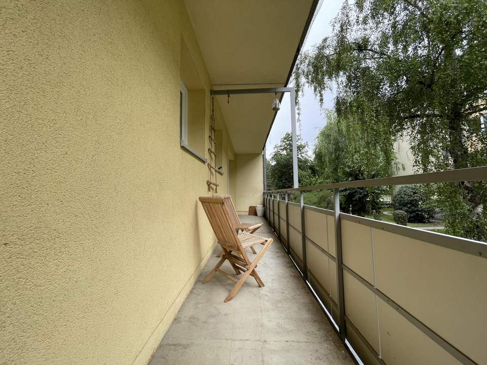 "4-Zimmer-Mietwohnung mit Loggia in Ruhelage – Miete inkl. BK, WW & HK - Saikogasse"