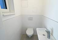 ERSTBEZUG, AUGARTEN-NÄHE, klimatisiertes 44 m2 Dachgeschoss, 2 Zimmer, Komplettküche, Duschbad, Parketten, Brigittenauer Lände