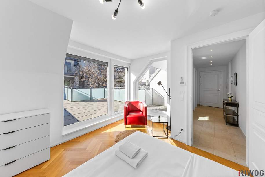 Sanierte DG-WOHNUNG mit über 50m² TERRASSENFLÄCHE | Ca. 2 Min. zur U4 SCHÖNBRUNN | Ca. 15 Min. in den 1. Bezirk, Wohnung-kauf, 596.106,€, 1150 Wien 15., Rudolfsheim-Fünfhaus
