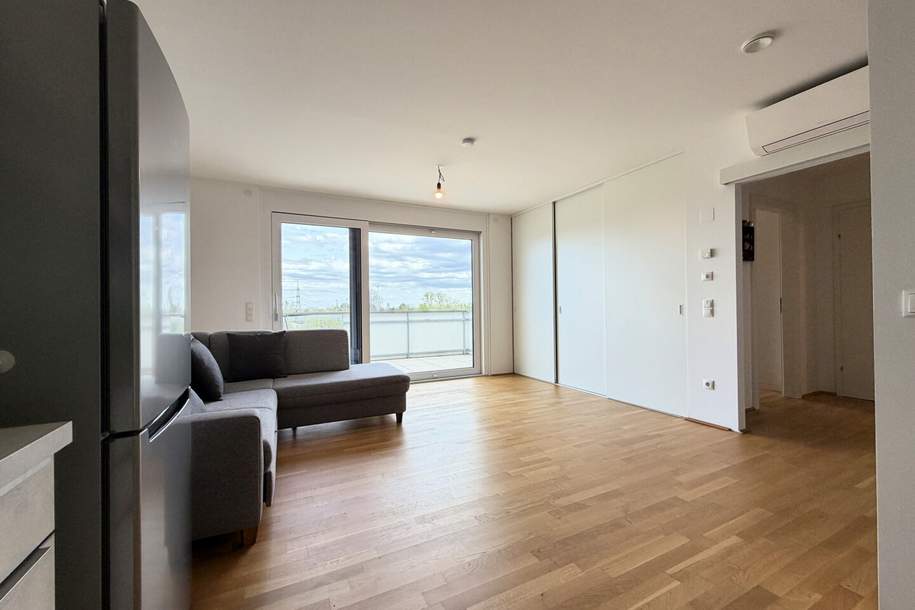 Moderne 2-Zi-Terrassenwohnung mit Pool &amp; Sauna am Fuße des Bisamberges, Wohnung-miete, 1.300,00,€, 1210 Wien 22., Donaustadt