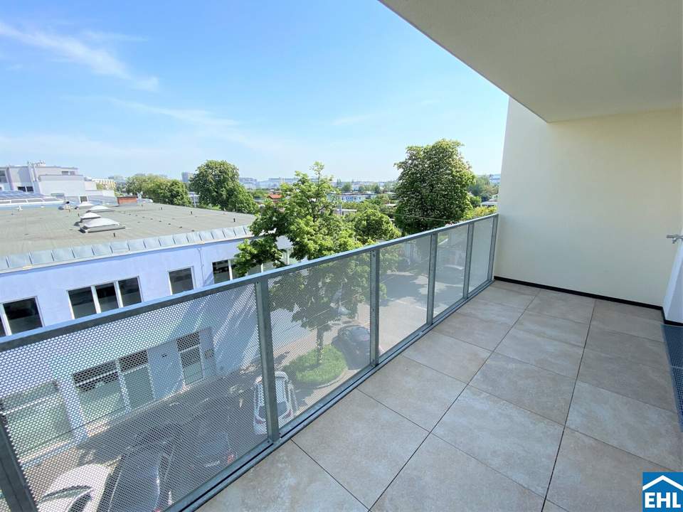 Wunderschöne 2-Zimmer-Wohnung mit großer Freifläche